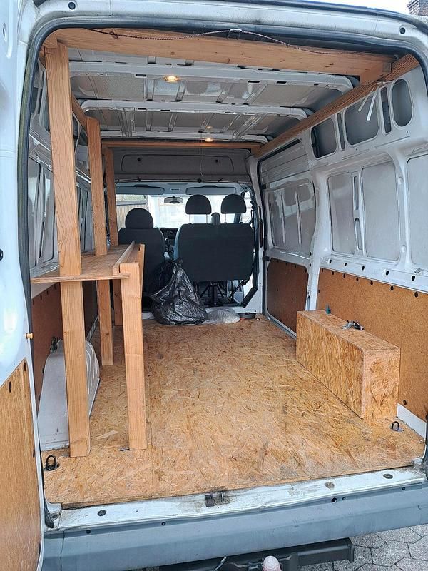 Gebraucht Ford Transit 85 PS (62 kW) 2011 Weiß Van / Kleinbus