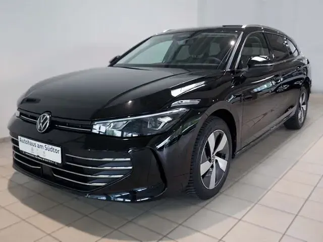 Gebraucht VW Passat Business 150 PS (110 kW) 2024 Grenadillschwarz metallic Kombi
