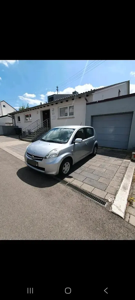 Gebraucht Subaru Justy 69 PS (50 kW) 2010 Silber Kleinwagen