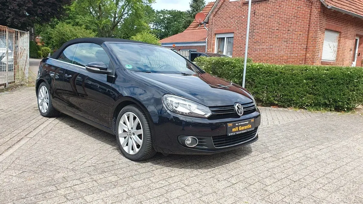 Gebraucht VW Golf 105 PS (77 kW) 2011 Schwarz Cabrio