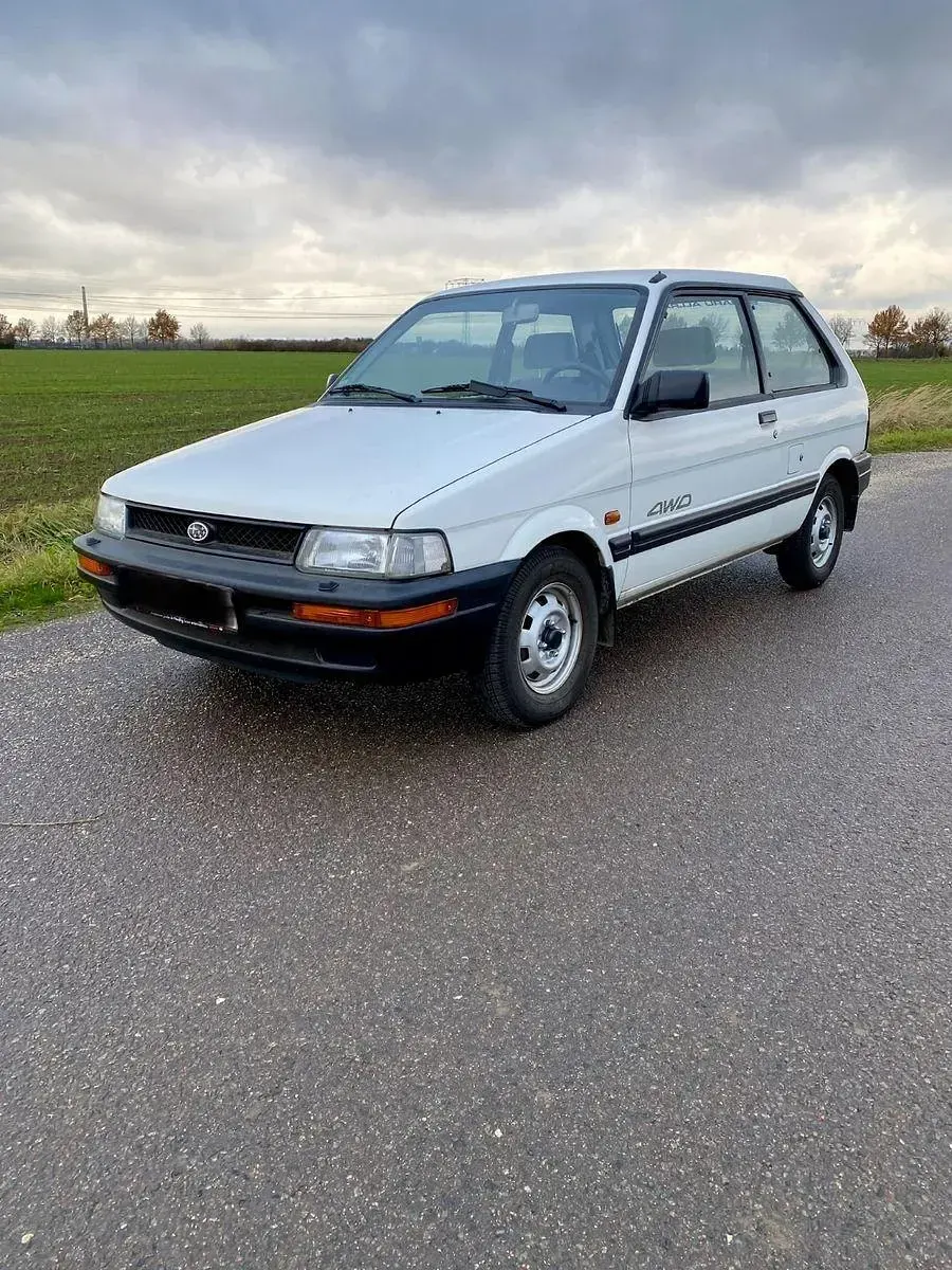 Gebraucht Subaru Justy 50 PS (36 kW) 1992 Weiß Kleinwagen