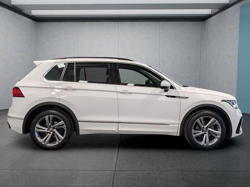 Weiß Gebraucht 2023 VW Tiguan R-line SUV | 33.449 € (Superpreis) - Bild 1/4