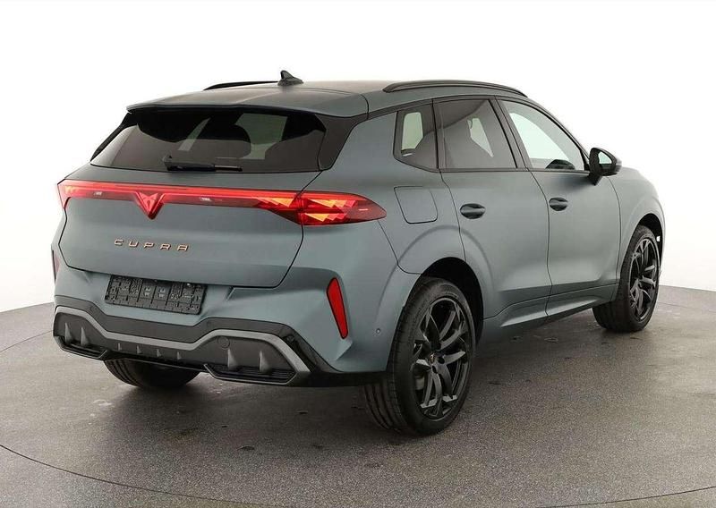 Second-hand Cupra Terramar 265 CP (194 kW) 2025 Gri SUV