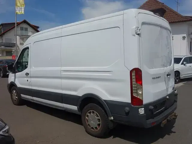 Używany Ford Transit Trend 155 KM (114 kW) 2016 Biały Sedan/Limuzyna