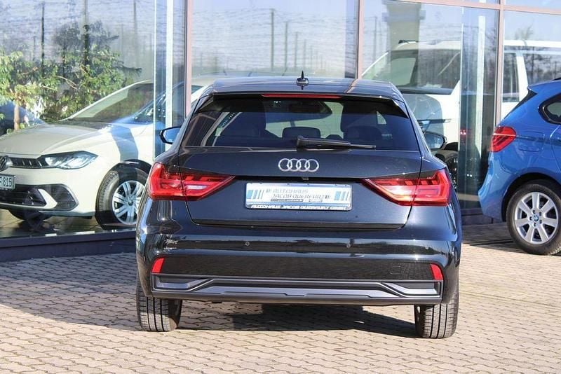Gebraucht Audi A1 Advanced 116 PS (85 kW) 2024 Schwarz SUV
