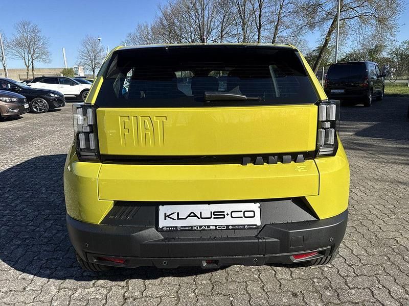 Neu Fiat Grande Panda Icon 83 kW (113 PS) 2026 Gelb Kleinwagen