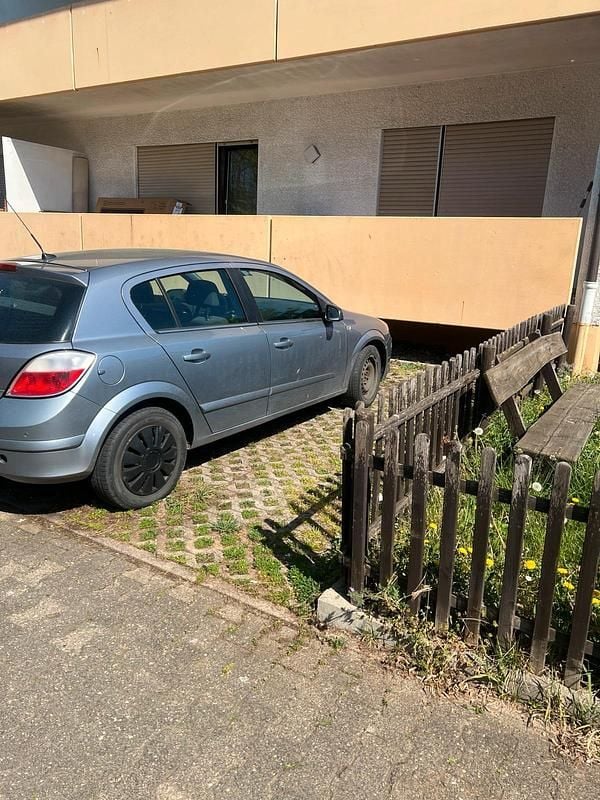Second-hand Opel Astra 125 CP (91 kW) 2004 Gri Berlinǎ