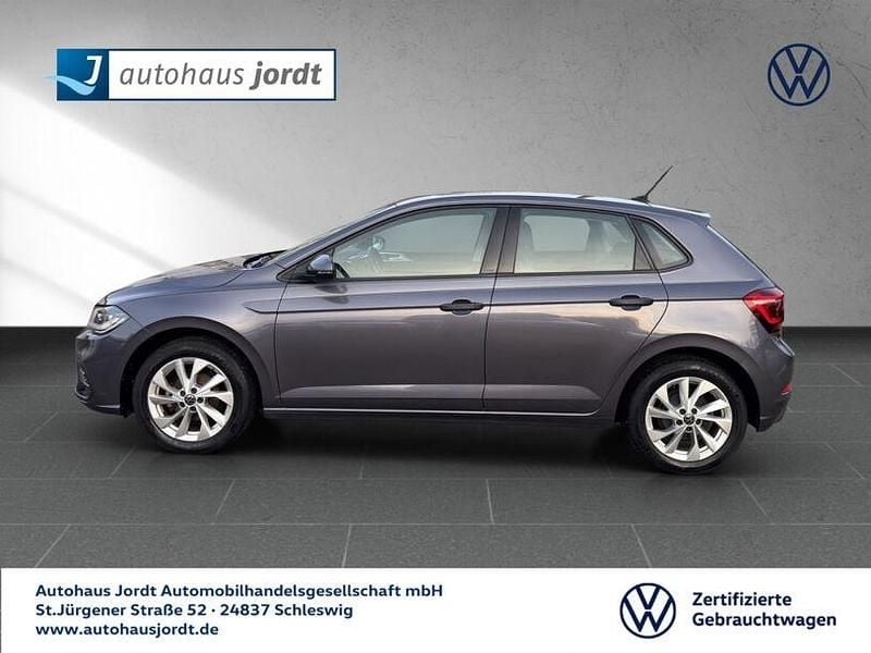 Gebraucht VW Polo Style 95 PS (69 kW) 2022 Grau Limousine