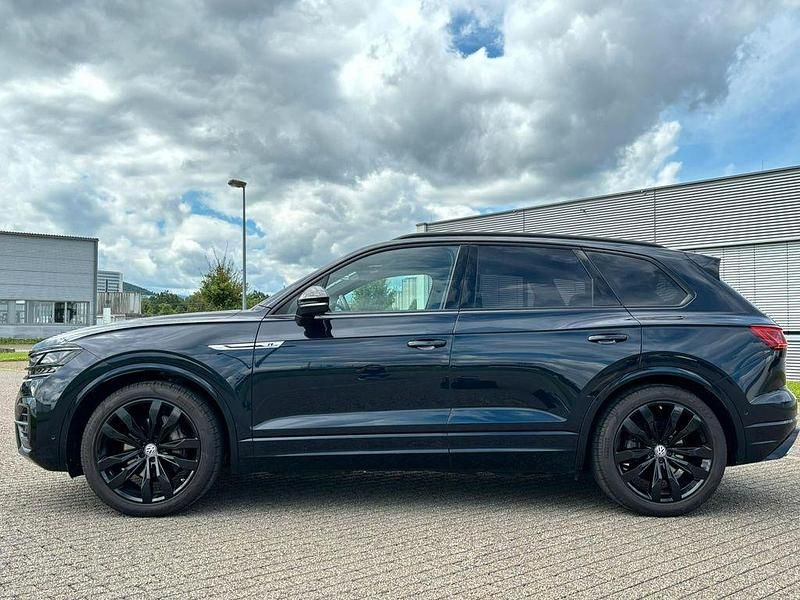 Gebraucht VW Touareg R-line 286 PS (210 kW) 2019 Blau SUV