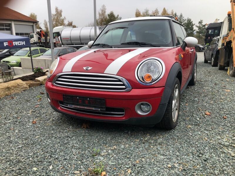 Gebraucht Mini Cooper 120 PS (88 kW) 2007 Rot Kleinwagen