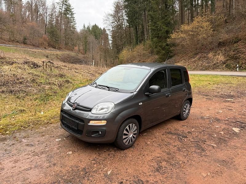 Gebraucht Fiat Panda 69 PS (50 kW) 2018 Grau Kleinwagen