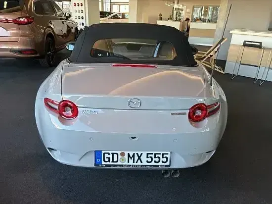 Gebraucht Mazda MX5 Exclusive-Line 132 PS (97 kW) 2025 Grau Cabrio