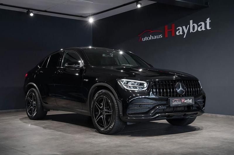 Schwarz Gebraucht 2021 Mercedes GLC400d Coupé | 52.950 € (Guter Preis) - Bild 1/4