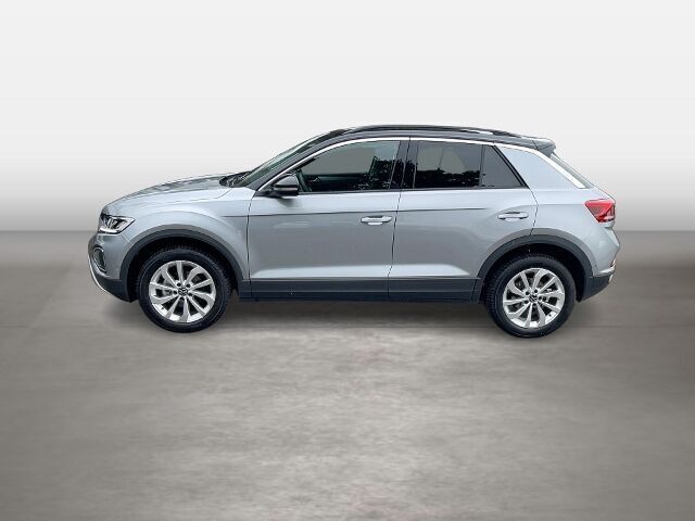 Gebraucht VW T-Roc Life 110 PS (80 kW) 2023 Andere farbe SUV
