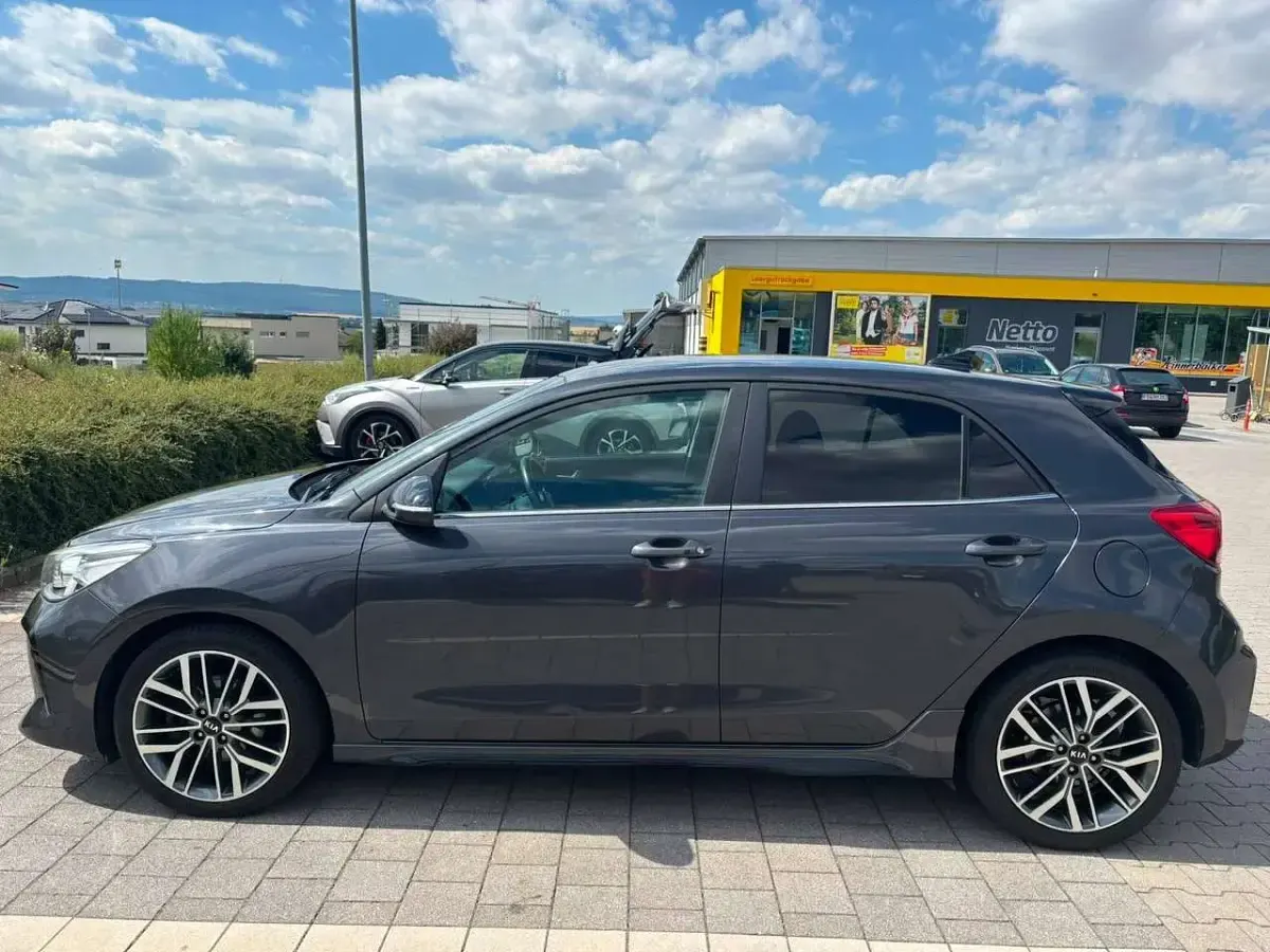 Gebraucht Kia Rio GT-Line 120 PS (88 kW) 2019 Grau Kleinwagen
