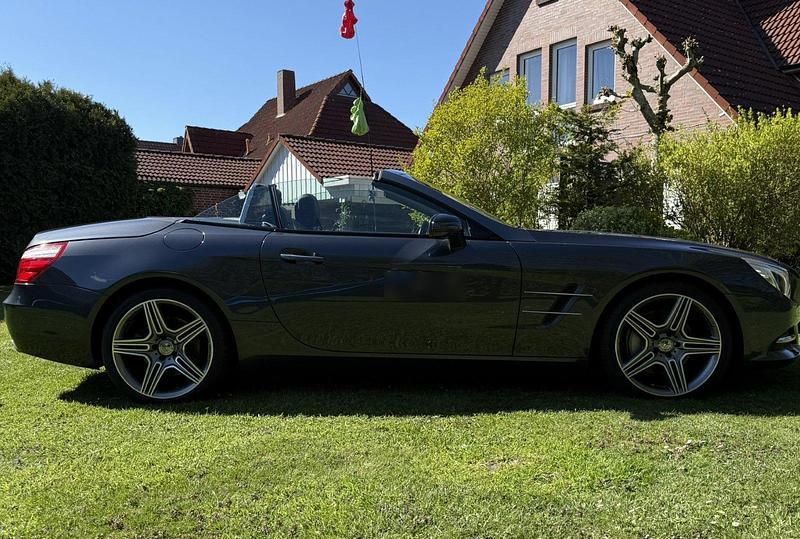 Gebraucht Mercedes SL350 306 PS (225 kW) 2012 Grau Cabrio
