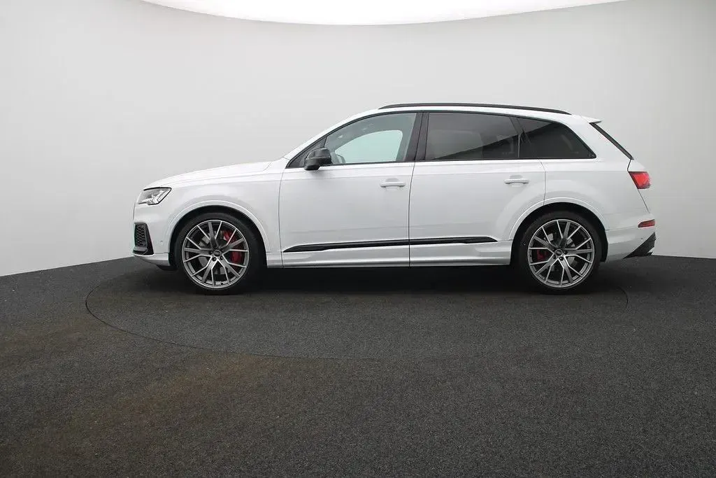 Gebraucht Audi SQ7 Competition 507 PS (372 kW) 2023 Gletscherweiß metallic SUV