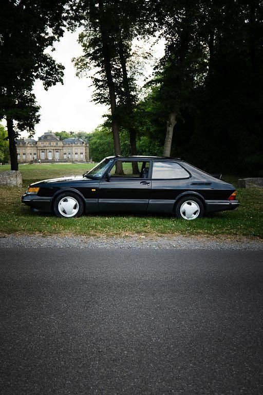 Schwarz Gebraucht 1992 Saab 900 Aero Kleinwagen | 9.000 € - Bild 1/4