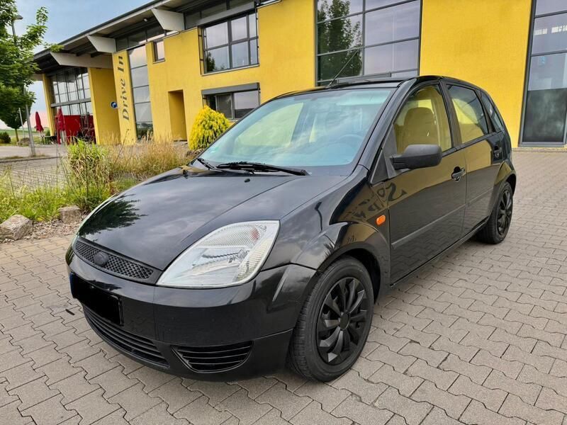 Schwarz Gebraucht 2004 Ford Fiesta Ambiente Kleinwagen | 1.750 € (Fairer Preis) - Bild 1/4