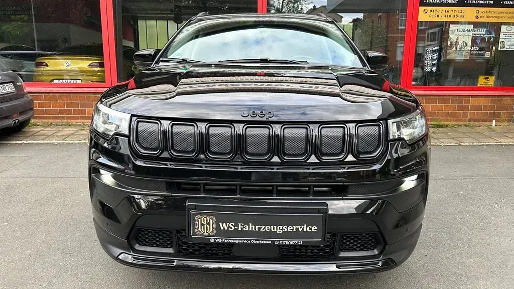 Occasion Jeep Compass Longitude 131 ch (96 kW) 2022 Noir SUV