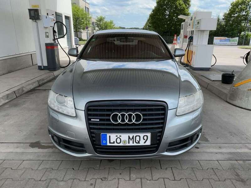 Grau Gebraucht 2011 Audi A6 Limousine | 7.500 € - Bild 1/4