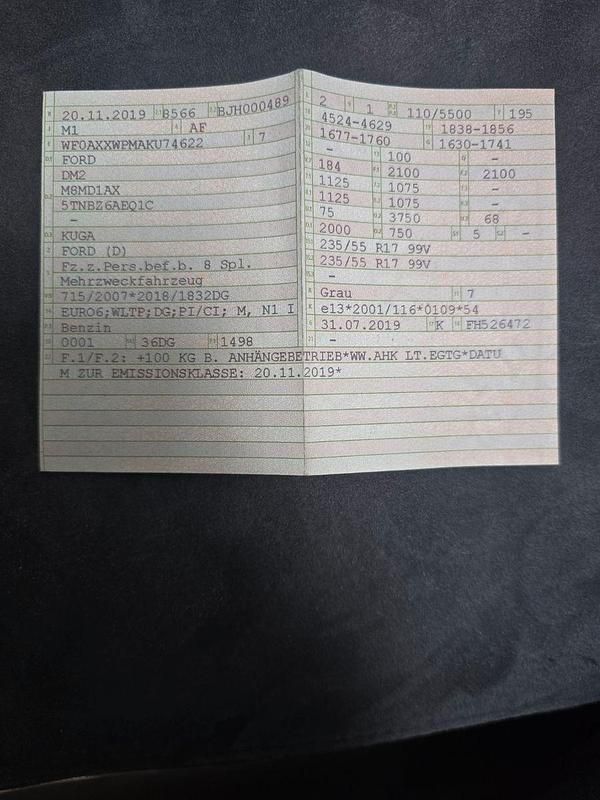 Gebraucht Ford Kuga Titanium 150 PS (110 kW) 2019 Grau SUV