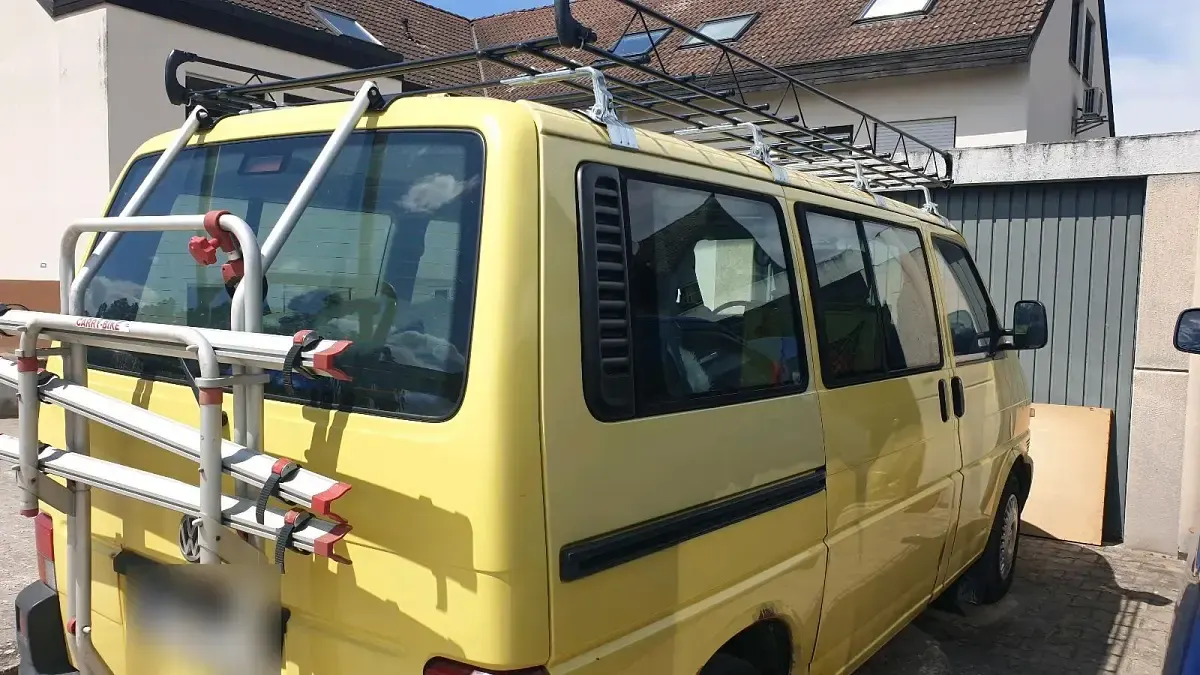 Gebraucht VW T4 102 PS (75 kW) 2002 Gelb Van