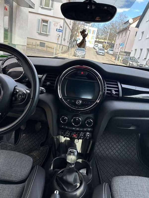 Gebraucht Mini ONE 102 PS (75 kW) 2021 Schwarz Kleinwagen