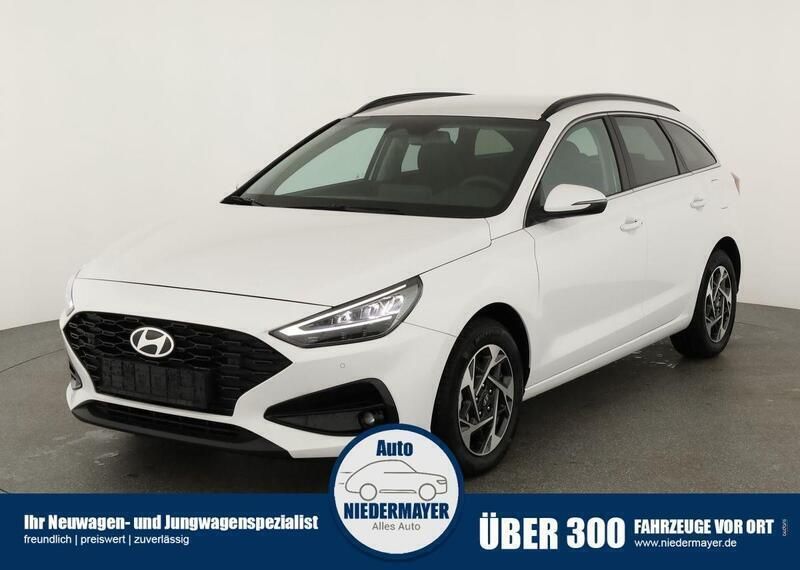 Weiss Neu 2025 Hyundai i30 Style Kombi | 20.995 € (Guter Preis) - Bild 1/4