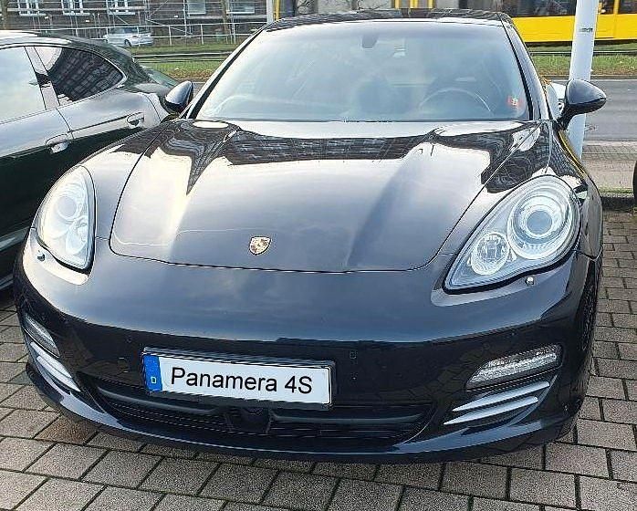 Schwarz Gebraucht 2011 Porsche Panamera 4S Limousine | 25.000 € (Fairer Preis) - Bild 1/4