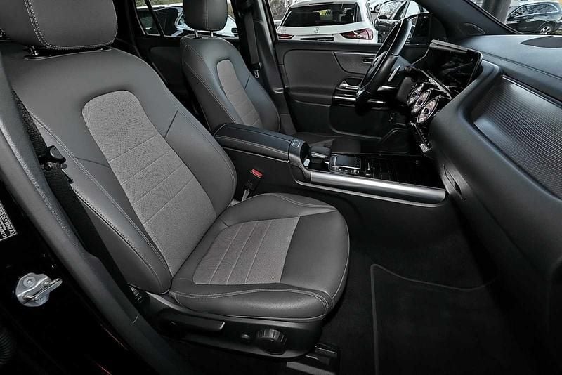 Gebraucht Mercedes EQA250 139 kW (190 PS) 2022 Schwarz SUV