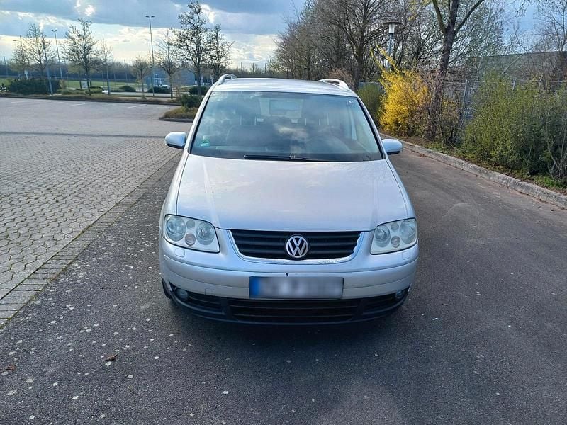 Gebraucht VW Touran 140 PS (102 kW) 2004 Silber Van / Kleinbus