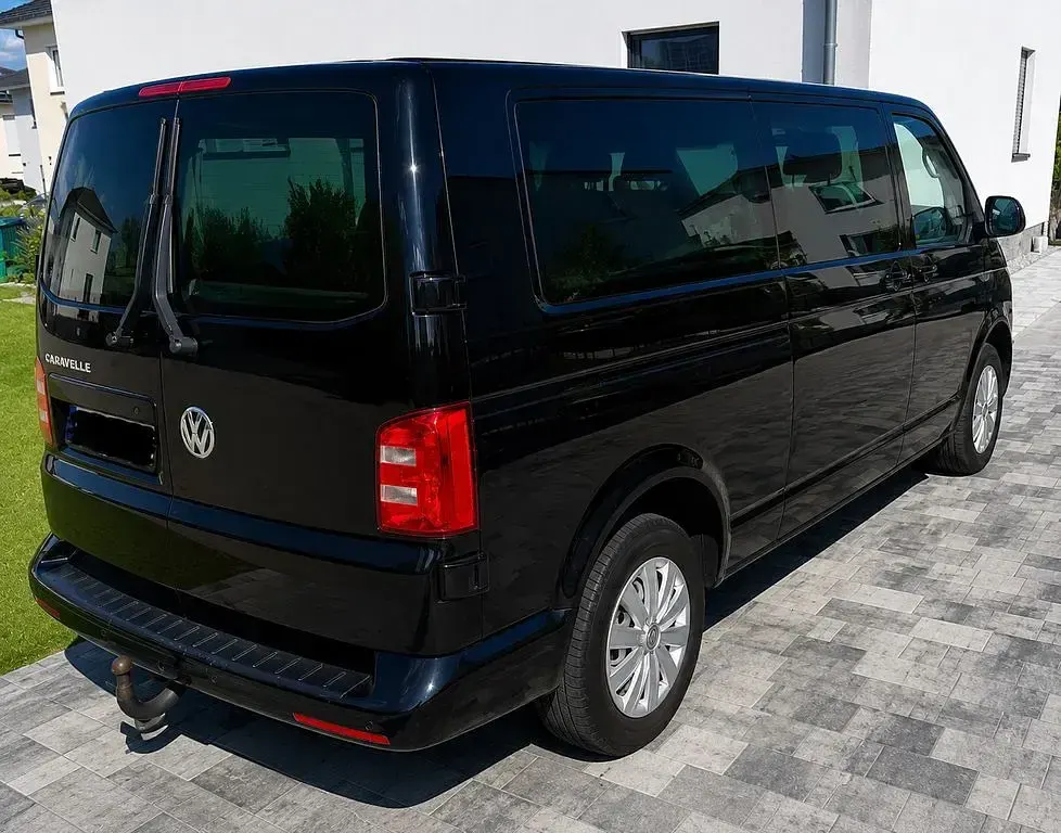 Gebraucht VW Caravelle 150 PS (110 kW) 2019 Schwarz Van