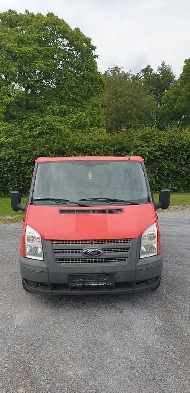 Rot Gebraucht 2013 Ford Transit Kombi | 5.800 € (Guter Preis) - Bild 1/4