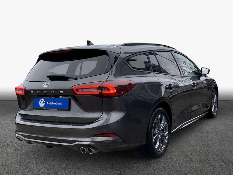 Gebraucht Ford Focus ST-Line X 155 PS (114 kW) 2024 Magnetic metallic Kombi