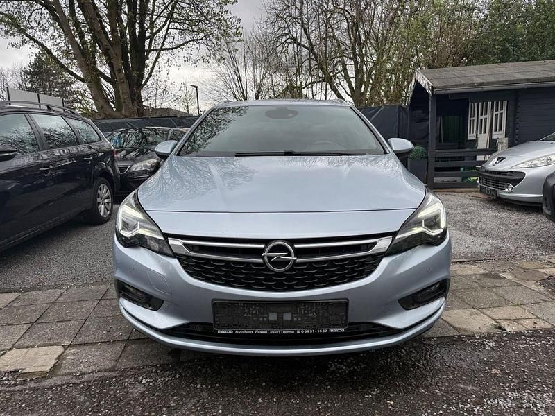 Gebraucht Opel Astra 136 PS (100 kW) 2017 Blau Limousine