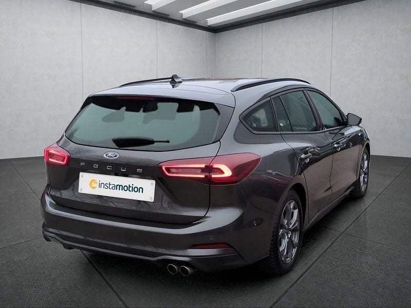 Usata Ford Focus 155 CV (114 kW) 2024 Grigio Station wagon