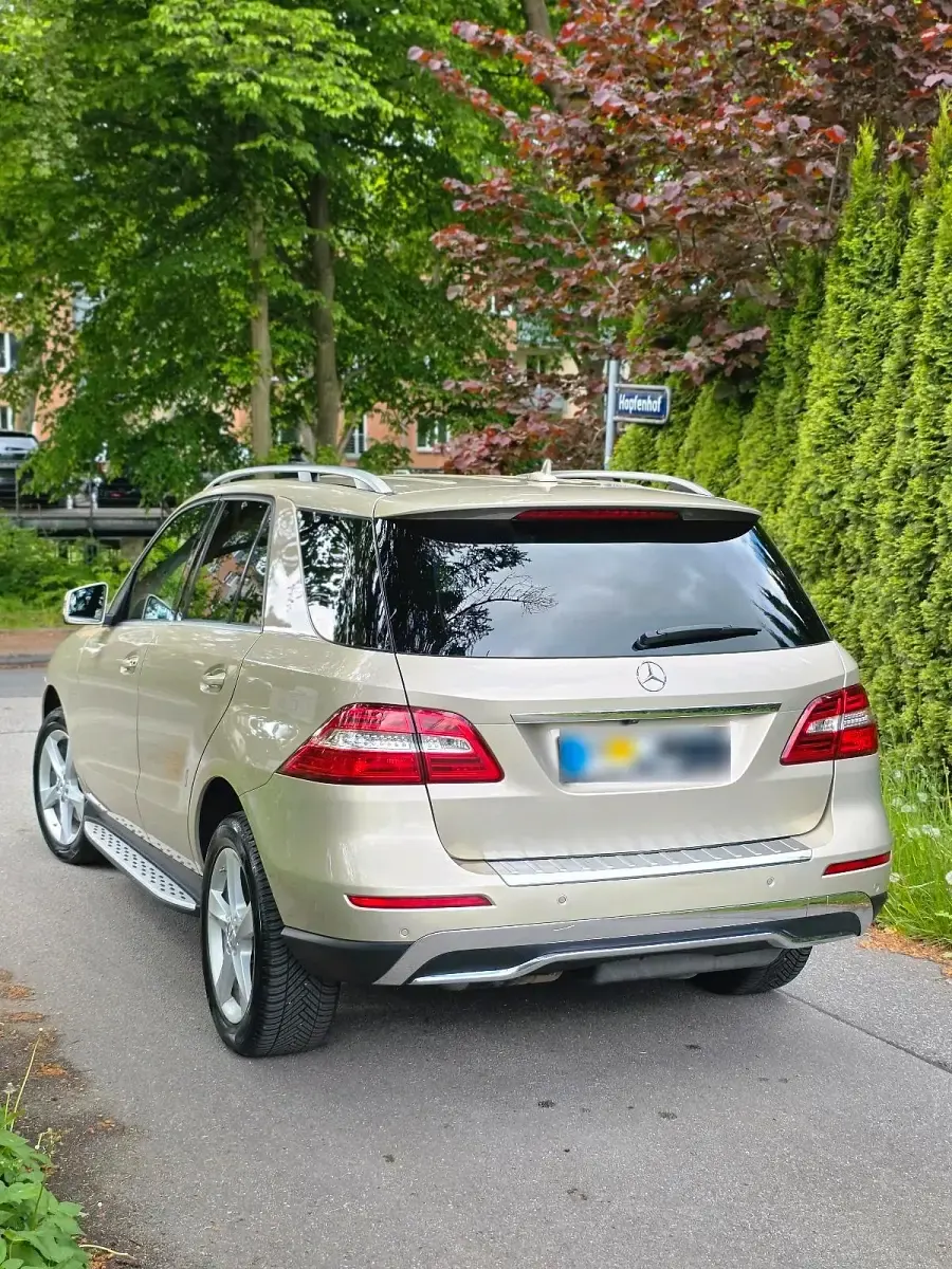 Gebraucht Mercedes ML350 Sport 258 PS (189 kW) 2012 Beige SUV