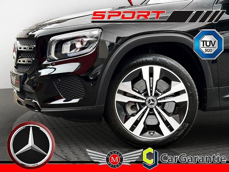 Schwarz Gebraucht 2020 Mercedes GLB200 SUV | 30.990 € (Guter Preis) - Bild 1/4