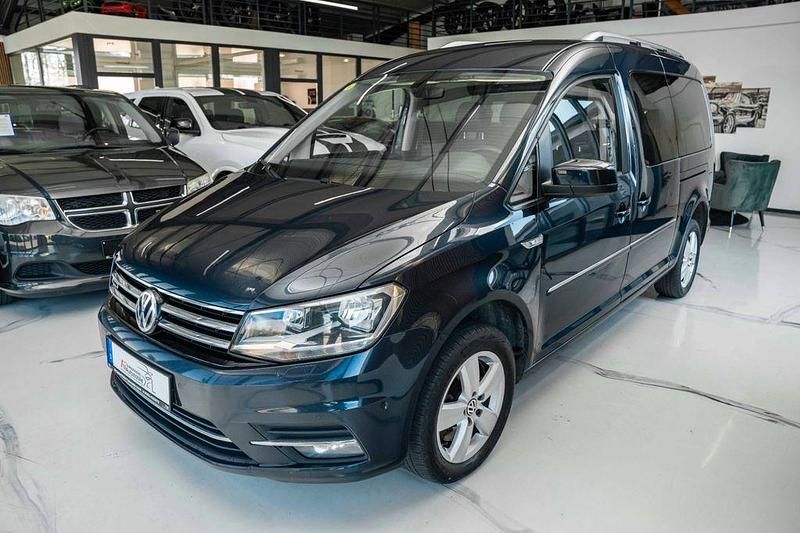 Starlight blue Gebraucht 2016 VW Caddy Maxi Highline Van / Kleinbus | 21.490 € (Fairer Preis) - Bild 1/4
