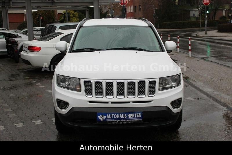 Gebraucht Jeep Compass Limited 170 PS (125 kW) 2013 Weiß SUV
