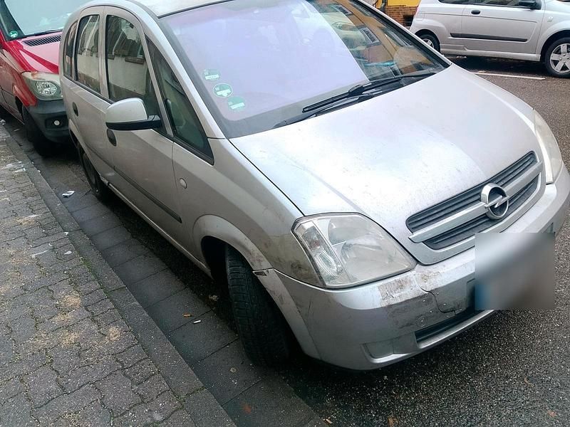 Gebraucht Opel Meriva 100 PS (73 kW) 2004 Silber Van / Kleinbus