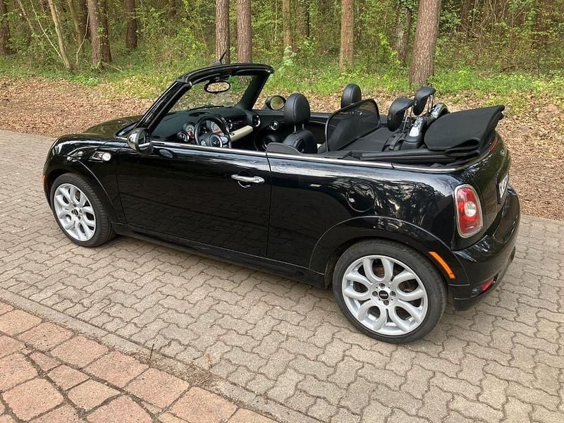 Gebraucht Mini Cooper S Cabriolet 174 PS (127 kW) 2010 Schwarz Cabrio