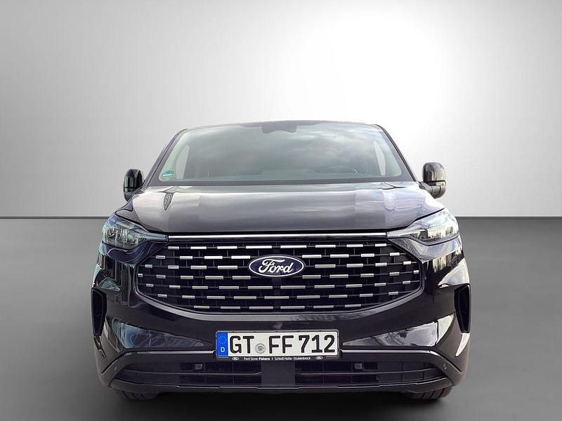 Gebraucht Ford Tourneo Custom Titanium 170 PS (125 kW) 2024 Schwarz Van