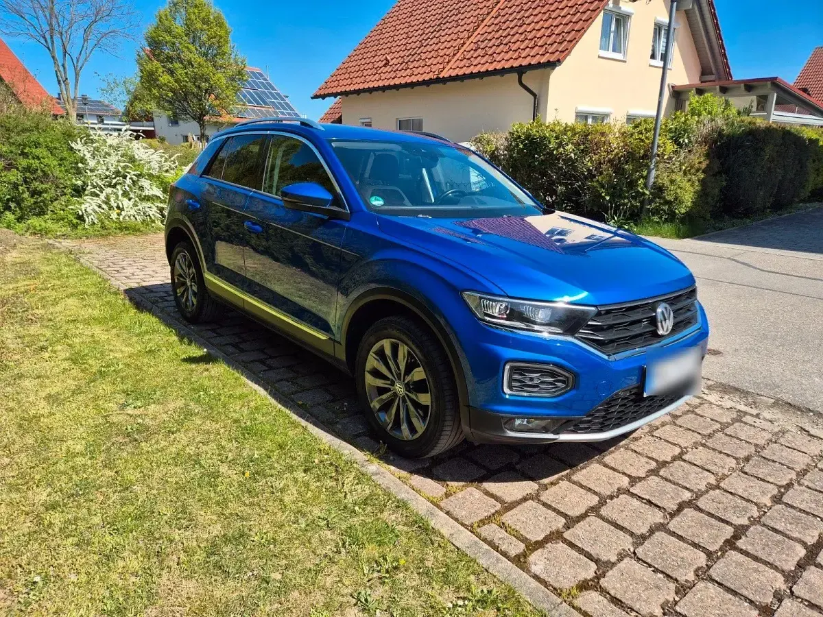 Gebraucht VW T-Roc Style 150 PS (110 kW) 2018 Blau SUV