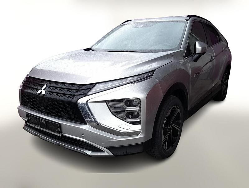 Grau Gebraucht 2022 Mitsubishi Eclipse Cross Plus SUV | 20.988 € (Guter Preis) - Bild 1/4