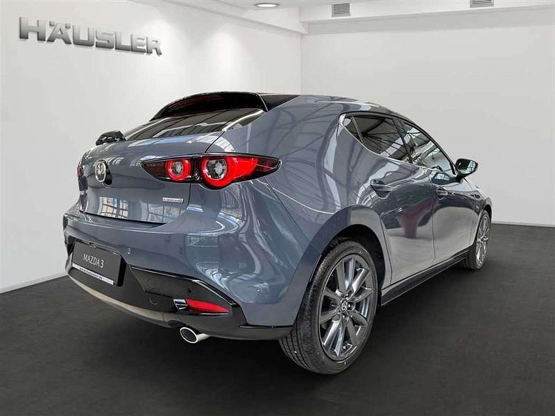 Neu Mazda 3 Exclusive-Line 186 PS (136 kW) 2025 Polymetal grey Limousine