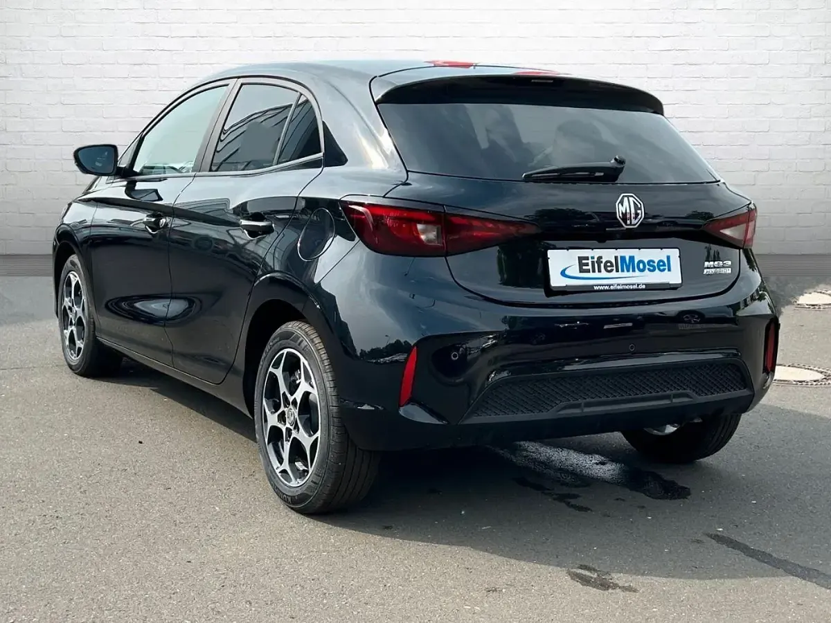 Gebraucht MG MG3 Luxury 194 PS (142 kW) 2024 Schwarz Kleinwagen
