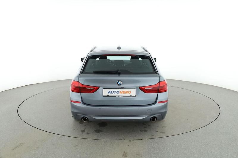 Second-hand BMW 520 190 CP (139 kW) 2019 Gri Break