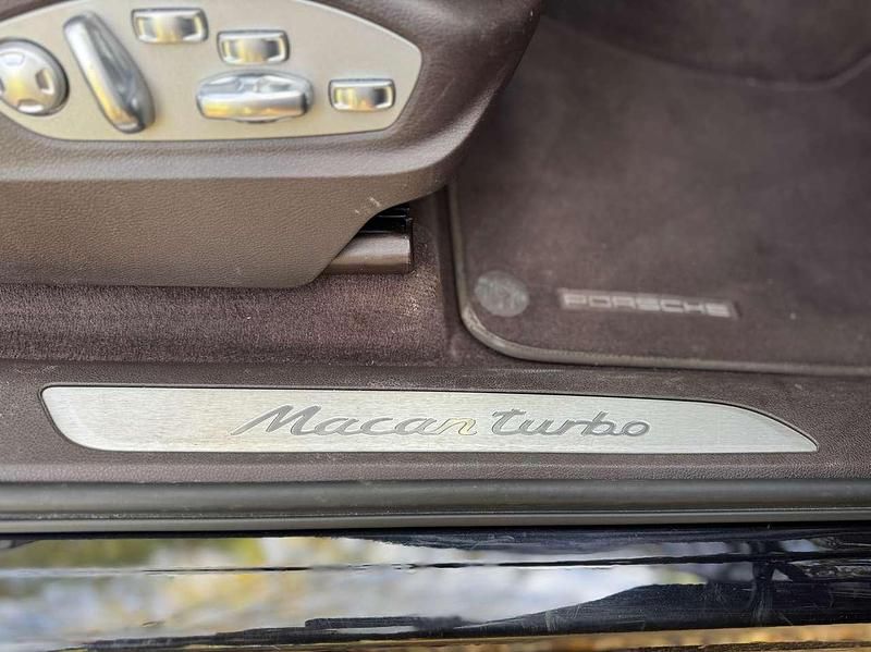 Gebraucht Porsche Macan Turbo 400 PS (294 kW) 2015 Schwarz SUV
